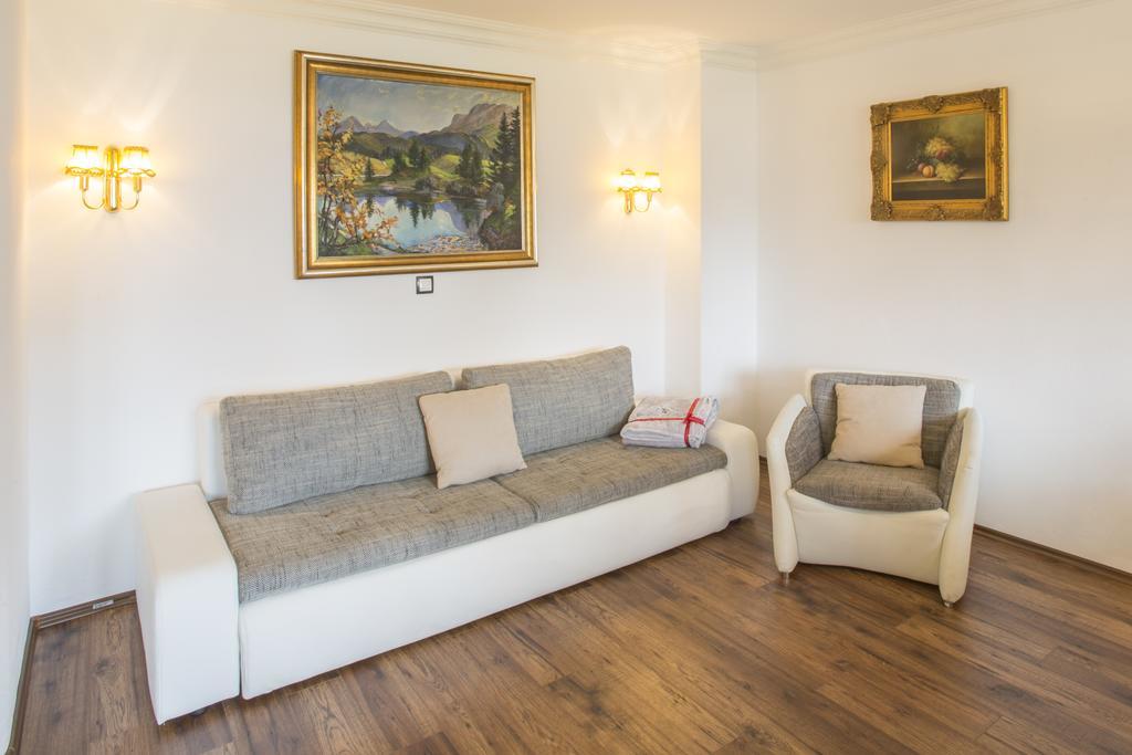 Golden Gapa Central Apartment 4 Γκάρμις-Παρτενκίρχεν Δωμάτιο φωτογραφία