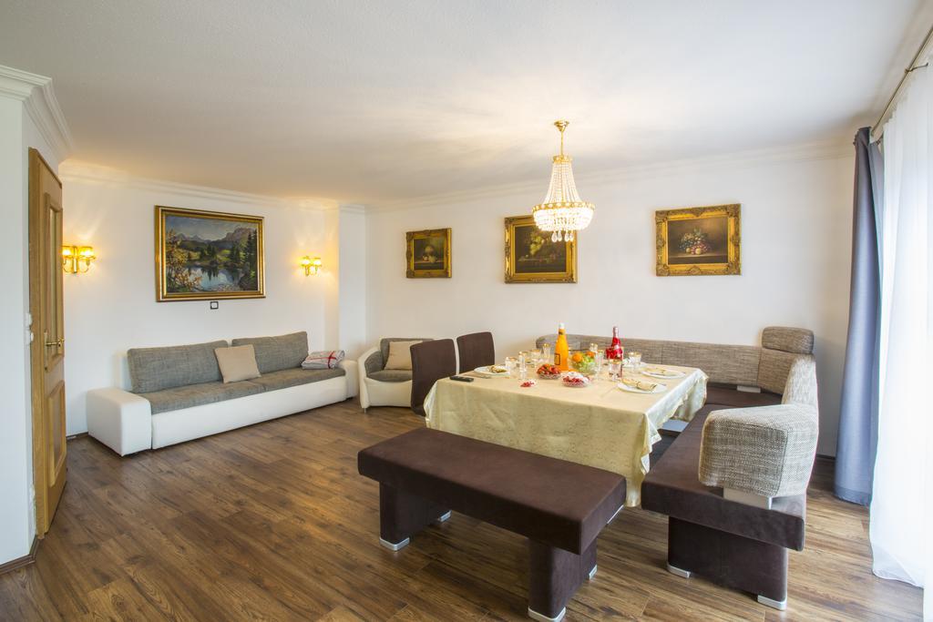 Golden Gapa Central Apartment 4 Γκάρμις-Παρτενκίρχεν Δωμάτιο φωτογραφία