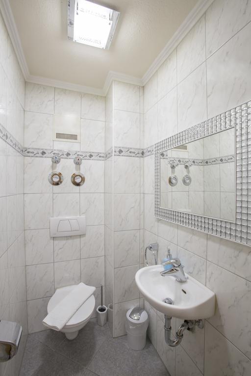 Golden Gapa Central Apartment 4 Γκάρμις-Παρτενκίρχεν Δωμάτιο φωτογραφία